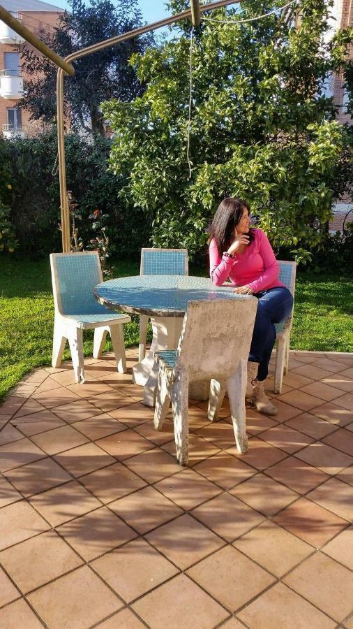 Home Denise E Luca Latina Exterior photo